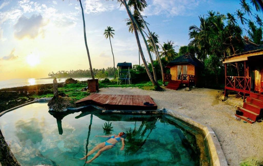 Simeulue Surflodges Lasikin Exteriör bild