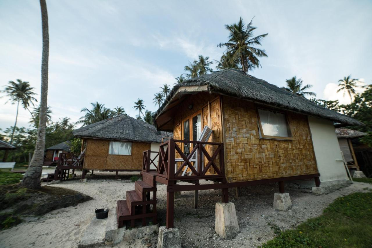 Simeulue Surflodges Lasikin Exteriör bild
